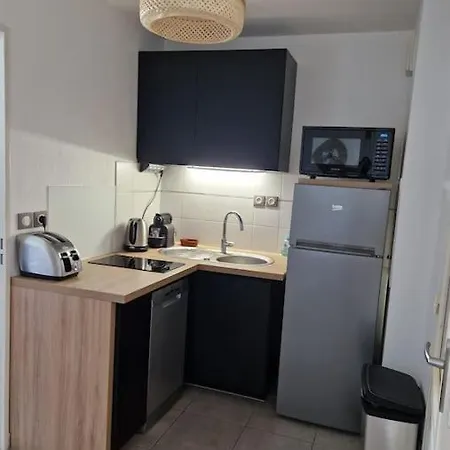 Le Grand Large T2 Climatise A 200 M Plage, Parking Apartment *