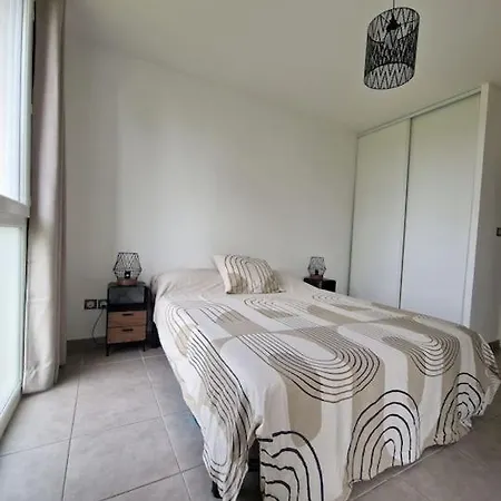 Apartment Le Grand Large T2 Climatise A 200 M Plage, Parking *