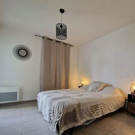 Le Grand Large T2 Climatise A 200 M Plage, Parking Apartment Sete