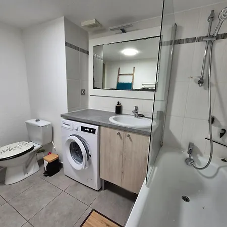 Le Grand Large T2 Climatise A 200 M Plage, Parking Apartment *